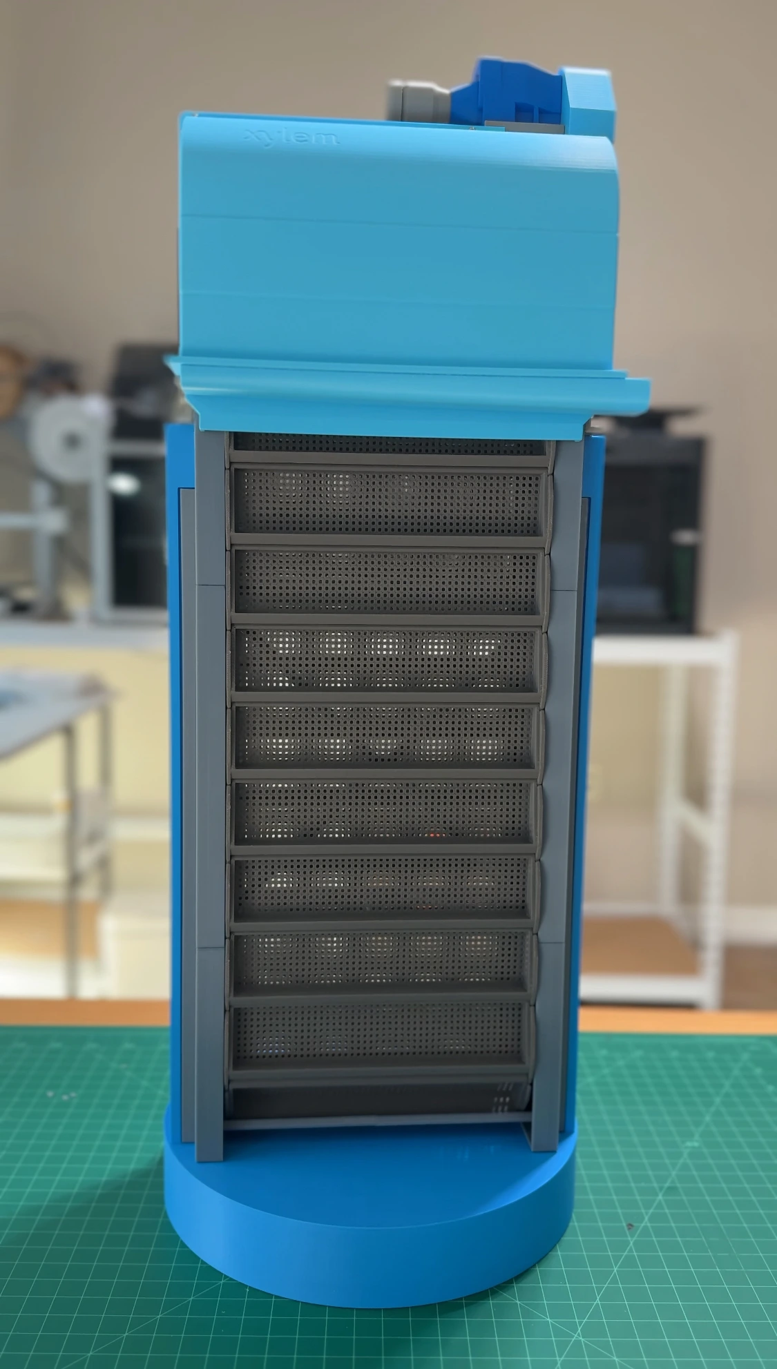 Motorized Intake Screen